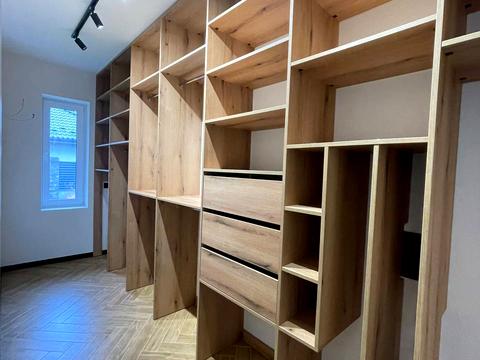 дом по адресу успішна