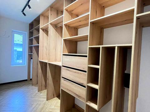 дом по адресу успішна