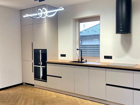 дом по адресу успішна