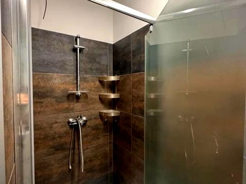 комерційна за адресою Вадима Гетьмана вул., 6