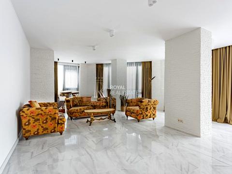 квартира за адресою Андрія Верхогляда вул. (Михайла Драгомирова), 14-А