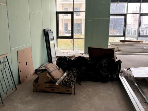 коммерческая по адресу Андрея Верхогляда ул. (Михайла Драгомирова), 19-А