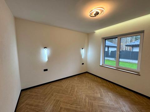 дом по адресу успішна