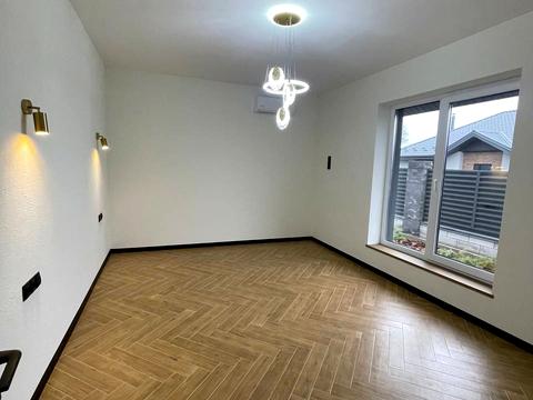 дом по адресу успішна