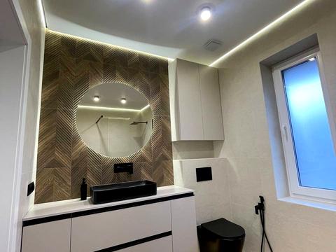 дом по адресу успішна