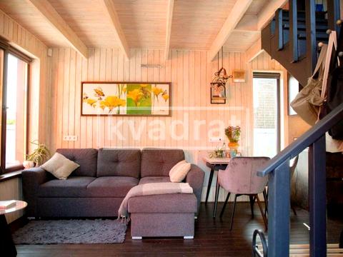 будинок за адресою Центральна