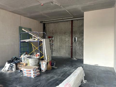 комерційна за адресою Набережна Перемоги вул., 128