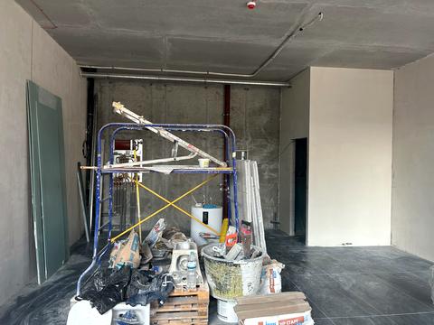 комерційна за адресою Набережна Перемоги вул., 128