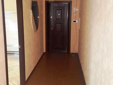 комерційна за адресою Велика Васильківська вул. (Червоноармійська), 54