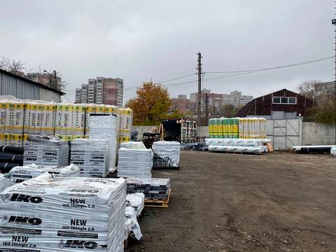 комерційна за адресою Праці просп., 2-а