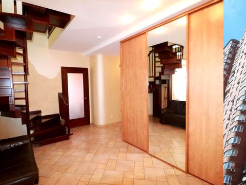 квартира за адресою Анни Ахматової вул., 13