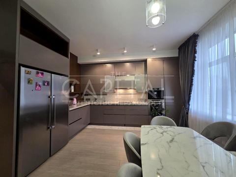 квартира за адресою Старонаводницька вул., 13