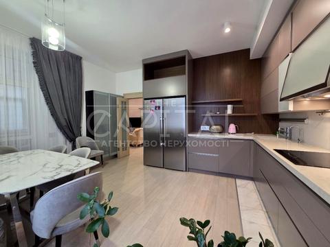 квартира за адресою Старонаводницька вул., 13