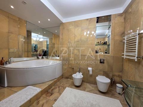 квартира за адресою Старонаводницька вул., 13