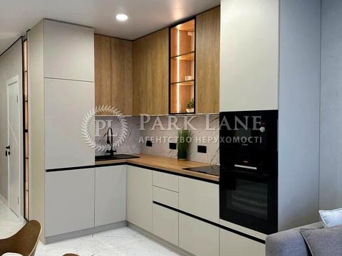 квартира за адресою Родини Крістерів вул., 14-Б