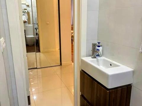 квартира за адресою Василя Тютюнника вул. (Анрі Барбюса), 37/1