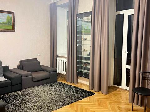 квартира за адресою Антоновича вул. (Горького), 32