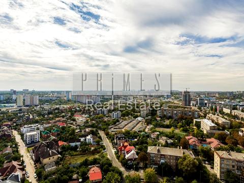 коммерческая по адресу Николая Михновского бульв. (Дружбы Народов), 14-16