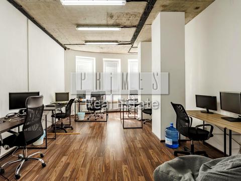 коммерческая по адресу Николая Михновского бульв. (Дружбы Народов), 14-16