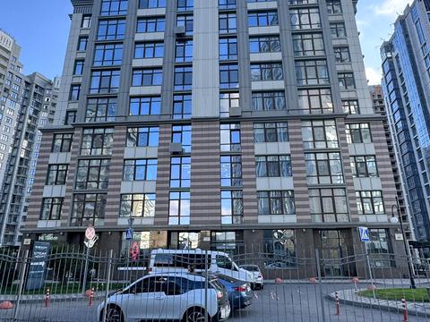 коммерческая по адресу Андрея Верхогляда ул. (Михайла Драгомирова), 20-А