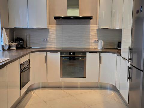 квартира за адресою Андрія Верхогляда вул. (Михайла Драгомирова), 3