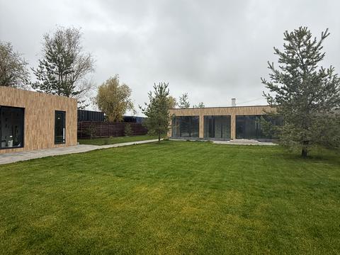 будинок за адресою Кленова