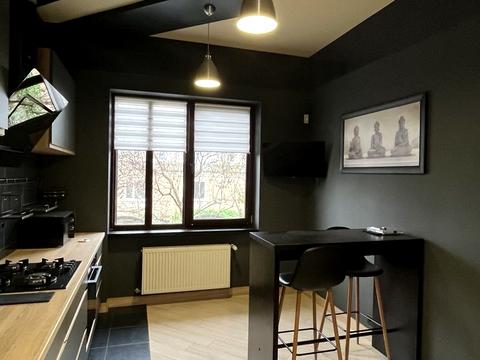 будинок за адресою с. Погреби, Соборна