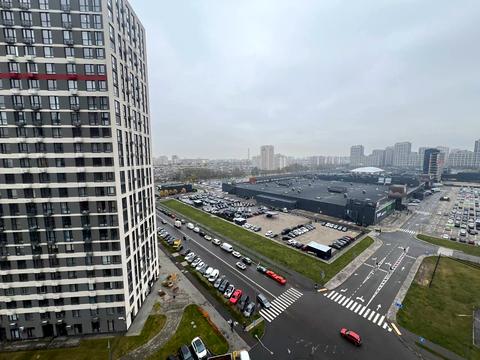 квартира по адресу Олександра Олеся ул., 8/17