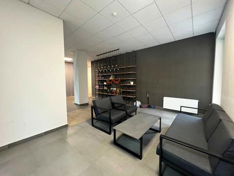 квартира по адресу Олександра Олеся ул., 8/17