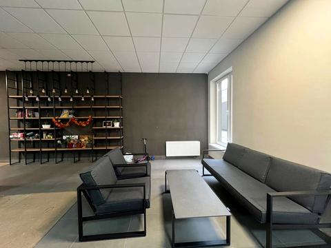 квартира по адресу Олександра Олеся ул., 8/17