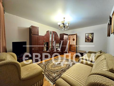 квартира за адресою Нескорених вул. (Героїв Праці), 2/48