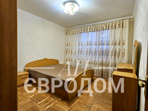 квартира за адресою Нескорених вул. (Героїв Праці), 2/48