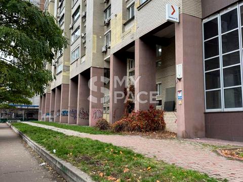 комерційна за адресою Київ, Антоновича вул. (Горького), 91/14