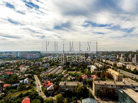 коммерческая по адресу Андрея Верхогляда ул. (Михайла Драгомирова), 2-А