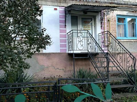 комерційна за адресою Київська вул. (107-ї Кременецької Дивізії), 6