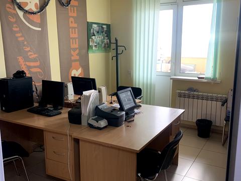 комерційна за адресою Миколи Закревського вул., 93-А