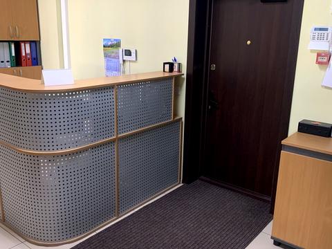 комерційна за адресою Миколи Закревського вул., 93-А