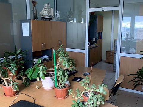 комерційна за адресою Миколи Закревського вул., 93-А