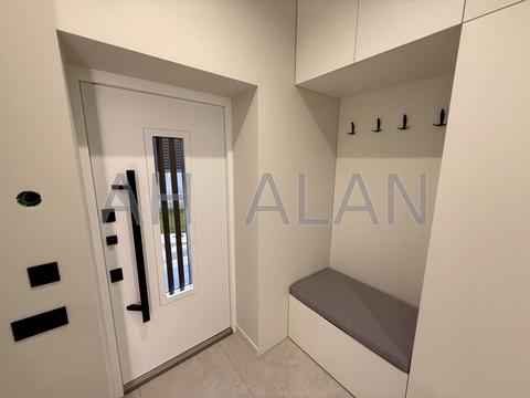 будинок за адресою Захрестова вул., 1