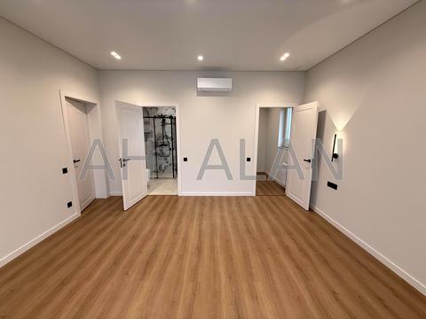 будинок за адресою Захрестова вул., 1