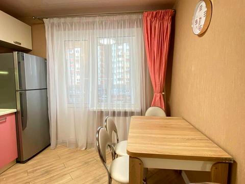 квартира по адресу Софии Русовой ул., 7