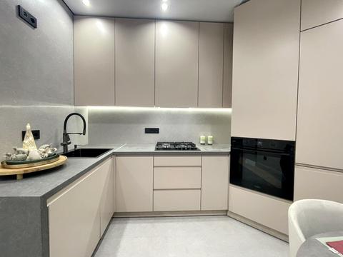 квартира по адресу Радісна, 6