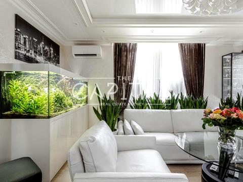 дом по адресу Миколи Миклухи-Маклая ул. (Дежнєва)