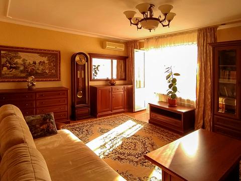 квартира за адресою Одеса, Тополина вул., 18