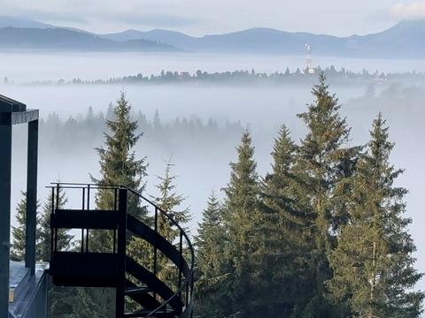 дом по адресу яблуниця