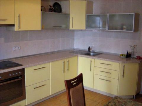 квартира за адресою Срібнокільська вул., 24