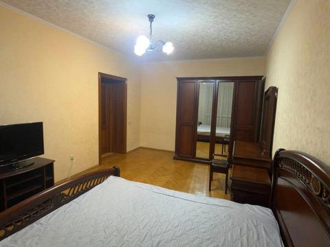 квартира за адресою Срібнокільська вул., 24