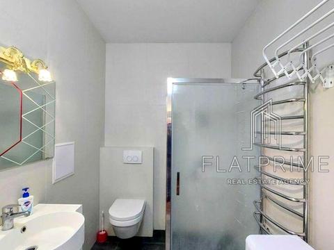 квартира за адресою Київ, Практична вул., 8