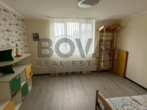 квартира за адресою Олени Пчілки вул., 8