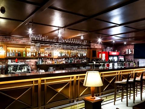 комерційна за адресою Артёма/Сечевых стрельцов, 3А